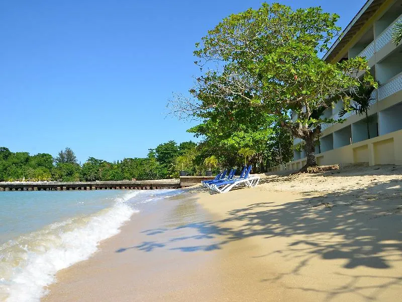 ***  Kaz Kreol Beach Hotel Ocho Rios Jamaica